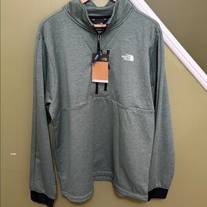 The North Face Duck Green Heather 1/4 Zip Pullover